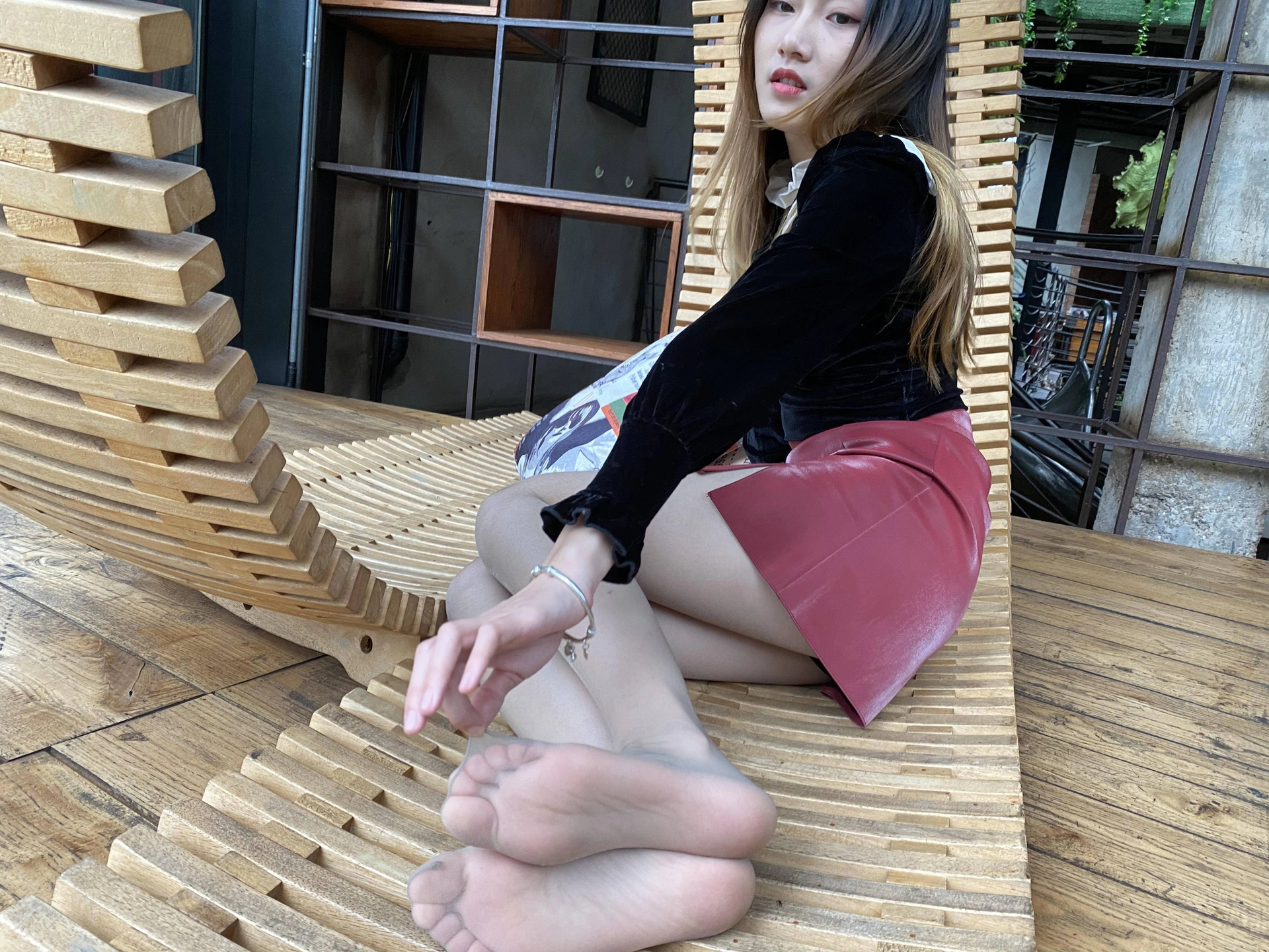 [MussGirl慕丝女郎] NO.160 红色皮裙肉丝 2